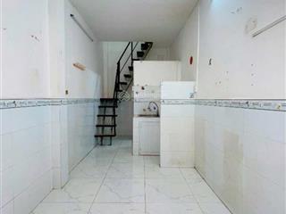 Chỉ 1.75 tỷ sổ hồng riêng tôn thất thuyết q4 2 lầu  dtsd 25m