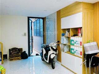 Nhà tôn đản q4 sát mt 50m2 2 lầu 3pn giá 5 tỷ tl