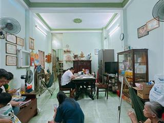 Nhà nguyễn khoái q4 3 lầu đúc  51m2 nở hậu ko qh giá 5 tỷ nhỉnh