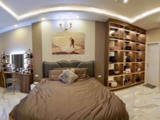 Nhà đẹp tôn đản q4 5 tầng 47m2  ko qh giá 7 tỷ nhỉnh