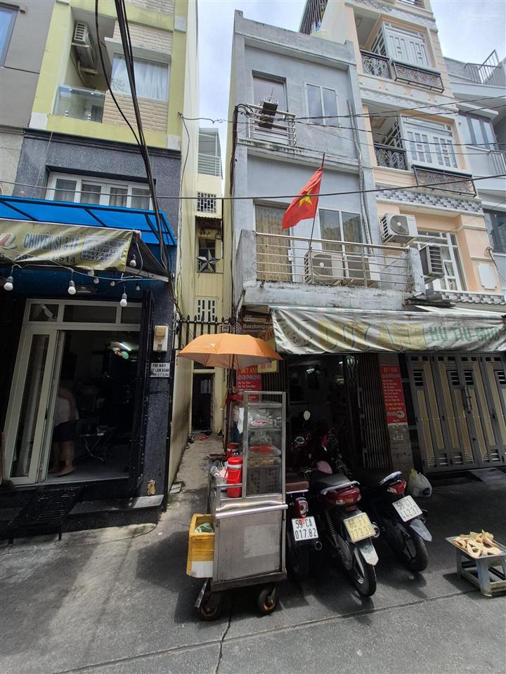 Mặt tiền đường số, q4  4 tầng  27.8m2  3pn  giá 4.6 tỷ