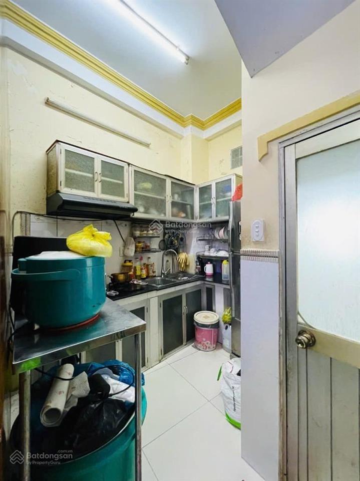 Mặt tiền đường số, q4  4 tầng  27.8m2  3pn  giá 4.6 tỷ