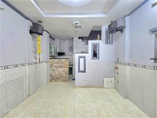Nhà khánh hội q4  32m2  lầu đúc  không quy hoạch  chỉ 2.9 tỷ