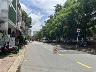 Mặt tiền thụt đường hồ bá phấn, phước long a  1866m2 vuông vức full thổ cư  giá tốt chỉ 150 tỷ tl