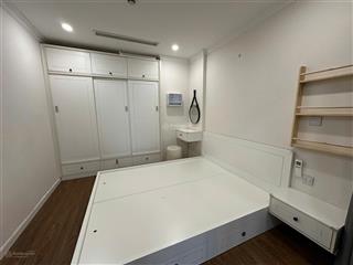 Cho thuê cc 3pn 2wc 107m2 giá 15 triệu/ tháng cơ bản .tại sunshine garden.  0982 623 ***. e thắng