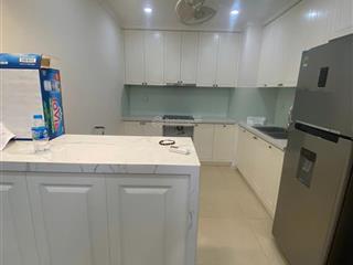 Cho thuê căn 3pn full đồ . giá 15,5 triệu full đồ cho căn hộ đẹp .đầy đủ.  0982 623 ***