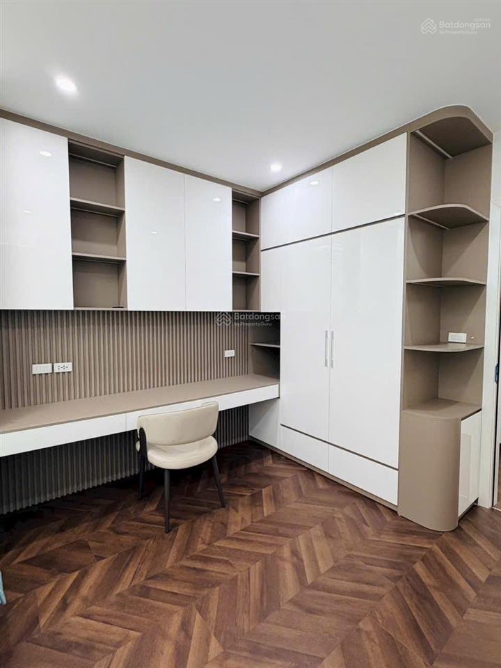 Hot  bán gấp căn hộ iris garden  135m2  3pn  tầng trung  hướng mát  full đồ đẹp mới  11.5 tỷ