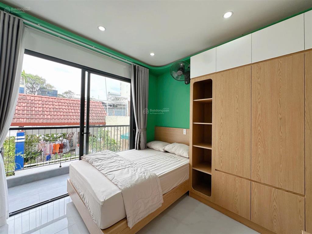 Mua tích sản chốt căn này! tòa nhà ngay đại học hutech 6mx20m hầm + 7 tầng hdt 120 triệu giá 35 tỷ