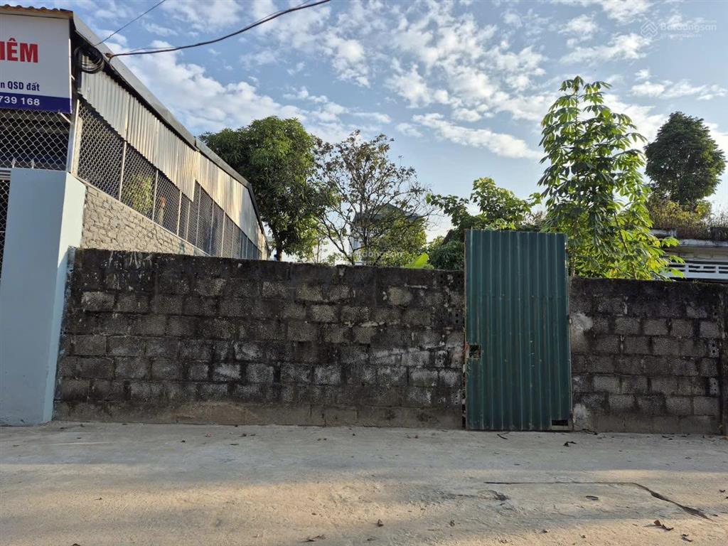 Đất liên bạt  450m ra 21b mở rộng  giá còn rất mềm