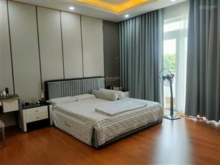 Bán nhanh đi định cư căn nguyễn trãi, quận 1. ngang 7m, hơn 100m2 thích hợp xây chdv, hotel mini