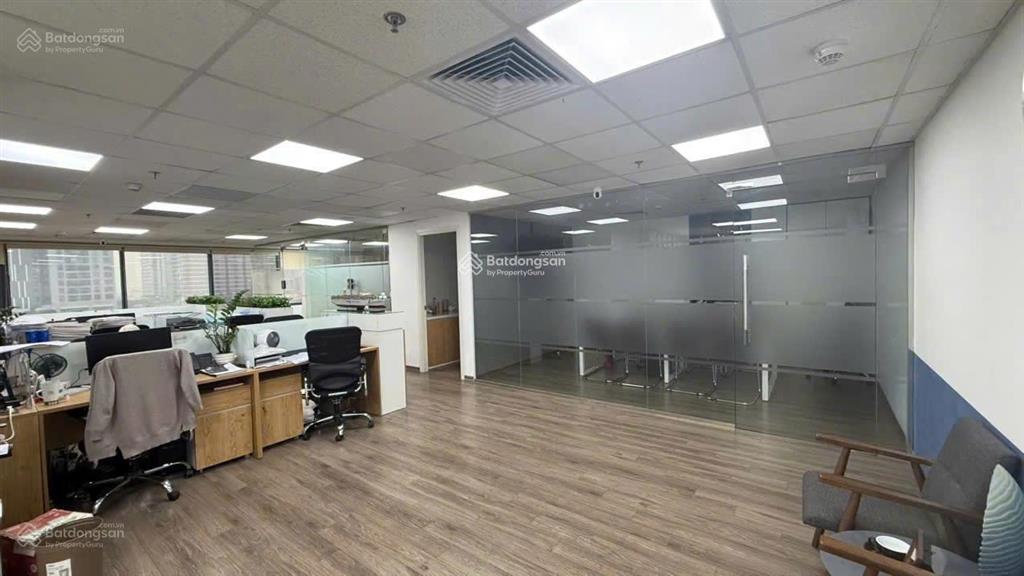 Bql cho thuê imperia nguyễn tuân 300m2 cắt từ 100m2 văn phòng có nội thất theo yêu cầu