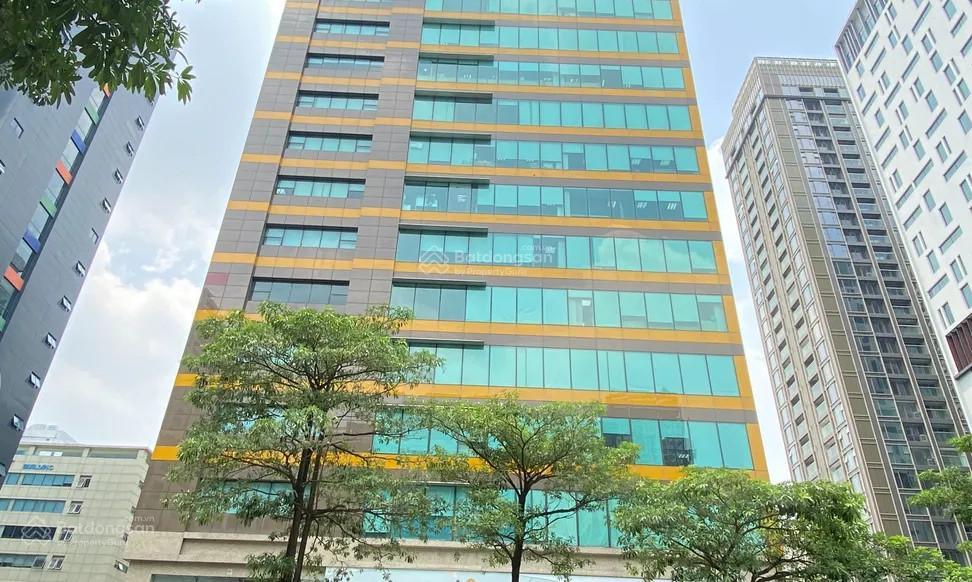Cho thuê văn phòng ttc 19 duy tân, 300m2, cắt từ 100m2, sẵn nội thất, vào được luôn