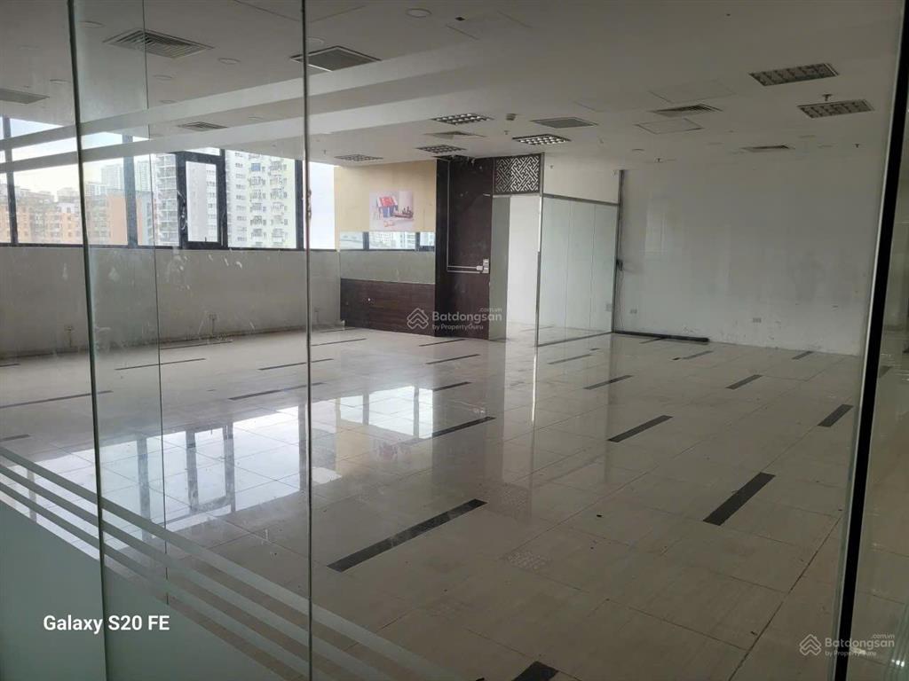 Vp center point 85 lê văn lương, 500m2 cắt nhỏ 100m2 có nội thất cho thuê theo yêu cầu