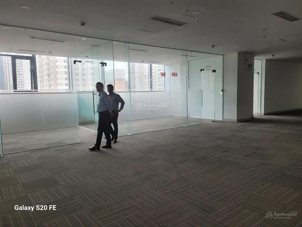 Vp center point 85 lê văn lương, 500m2 cắt nhỏ 100m2 có nội thất cho thuê theo yêu cầu