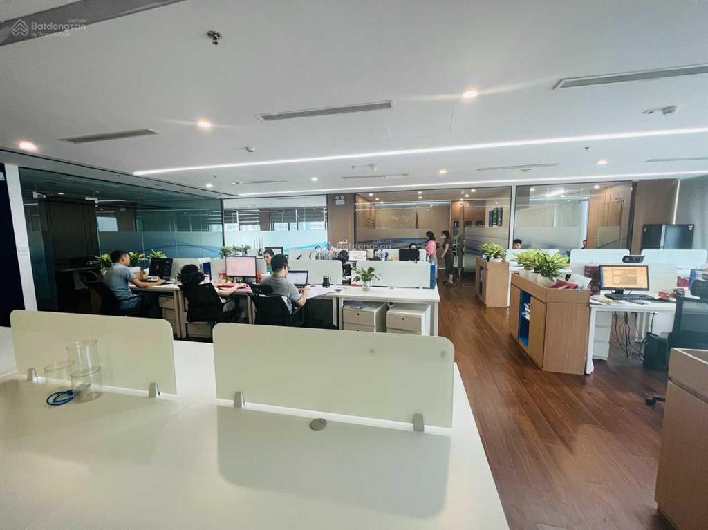 Vp center point 85 lê văn lương, 500m2 cắt nhỏ 100m2 có nội thất cho thuê theo yêu cầu