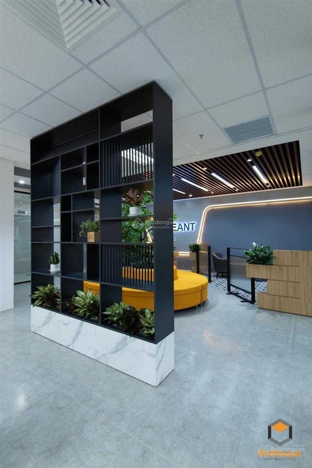 Bql vp cho thuê 200m2 cắt nhỏ từ 100m2 sẵn nội thất đẹp stellar garden ngụy như kon tum