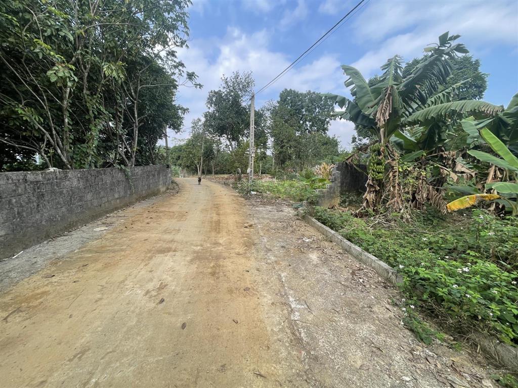 Bán đất tại xã hoà hợp, lương sơn, hòa bình, giá siêu hời chỉ với 2,7 tỷ, 207,9m2