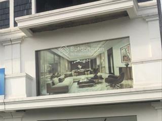 Bán shophouse đường 18m hướng tây nam