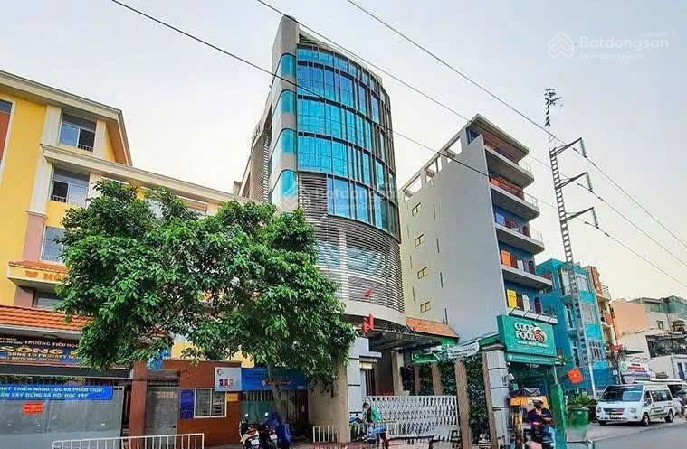 Siêu phẩm toà nhà hầm 8 tầng mt phan xích long quận phú nhuận. dt 241.4m2 giá 95 tỷ