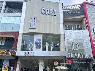 Bán nhà mt thương hiệu sư vạn hạnh, q10 (8 x 20m) 2 tầng, hđt 135tr/tháng, bán 45 tỷ