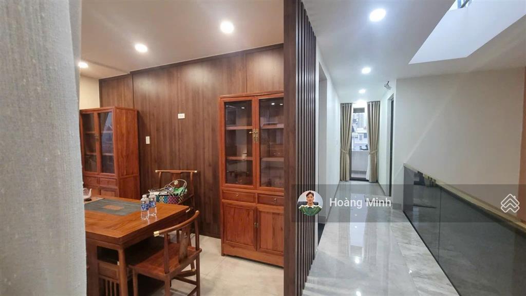 28 tỷ về 23 tỷ ngộp ngân hàng cần bán gấp biệt thự đặng thùy trâm 10x204 tầng gía 23 tỷ