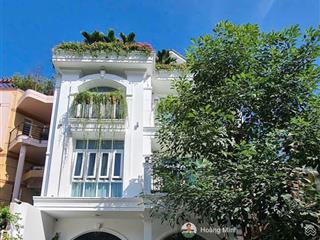 Bán biệt thự ngay mặt tiền trương văn bang , q2. dt 10x22m 3 tầng áp mái giá chỉ 36 tỷ  siêu đẹp