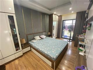 Căn hộ cc 3pn, 3wc, 127m2 tại goldsilk complex, 8,x tỷ, view đẹp!