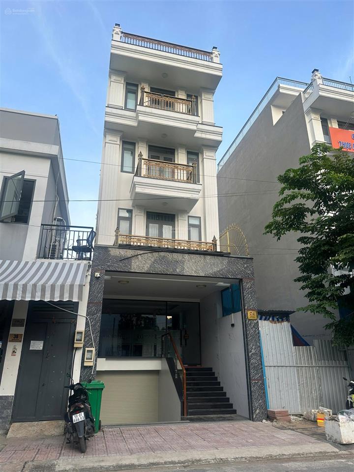 Hiếm chính chủ gửi bán nhà mới (5x18m) 1 hầm, 1 trệt, 4 lầu (thang máy) ngay trần não giá chỉ 20 tỷ