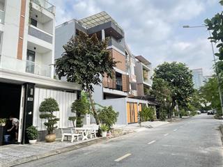 Hiếm! đất đẹp khu đông thủ thiêm (6x20) giá tốt chỉ hơn 100tr/m2 nền siêu đẹp phù hợp xâ nhà ở