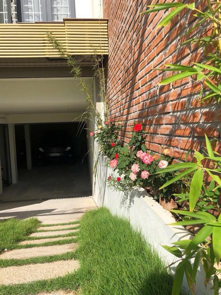 Nhà đẹp thạnh mỹ lợi chỉ 10 tỷ hỗ trợ vay bank 14 tỷ (7x18,5) hầm 4 tầng cực hiếm mua về ở ngay