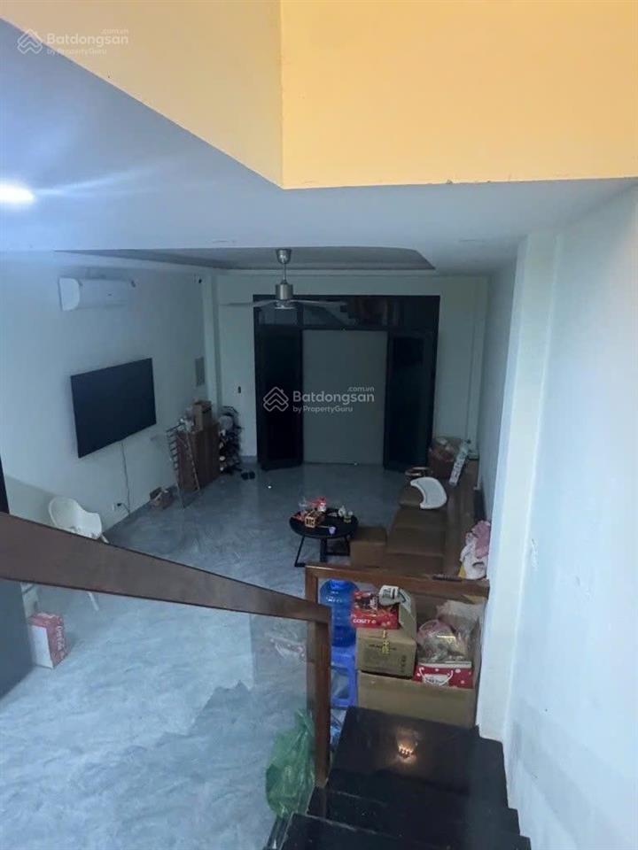 Cần bán nhà gấp gần kđt vin tây mỗ, ô tô đỗ, tránh, nhà mới 5 tầng, diện tích 45m2, giá bán 5 tỷ x