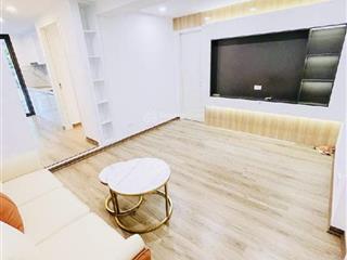 Bán căn hộ tt phố nguyễn hiềnq.hbtnhà đẹpmột bước xuống phố 68m2nhỉnh 3 tỷ.  ngay 0933 118 ***