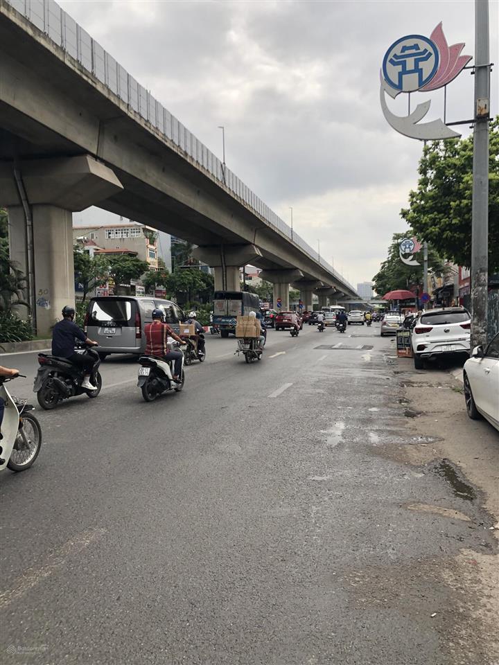 Bán đất nguyễn trãi thanh xuân đối diện phùng khoang, lô góc, 2 thoáng, đường trước nhà 3m