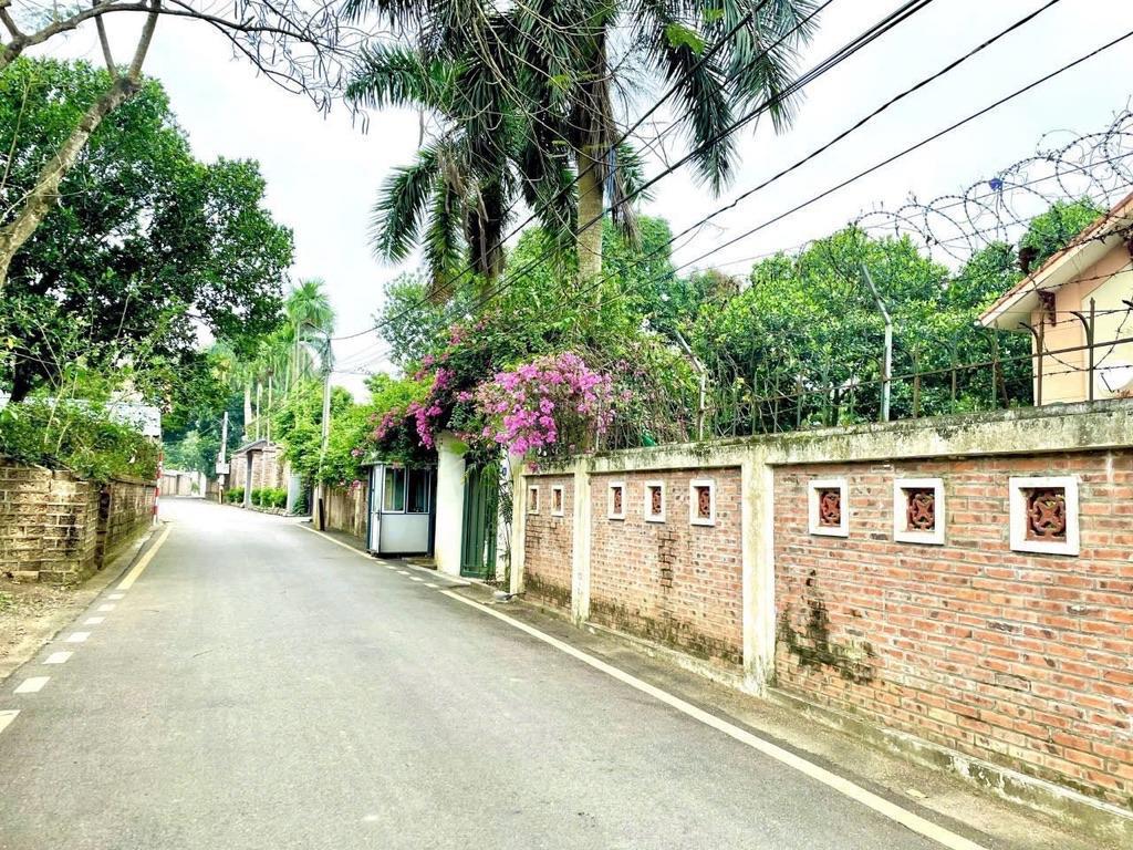 Bán mảnh đất 100m2 full thổ, giá 2 tỷ 8 tại hòa lạc