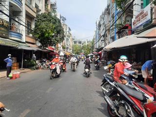 8x20m mặt tiền chợ phú định hậu giang, quận 6, dòng tiền 25 triệu/tháng