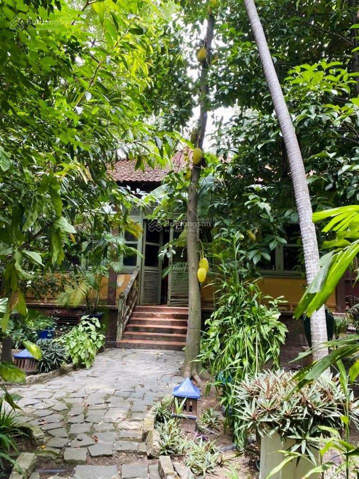 300m2, 9.7x31m, 3 tầng, phụ cận chợ minh phụng quận 6