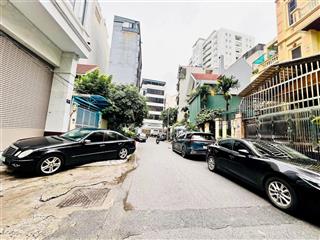 5 tầng thang máy đối diện hoà bình đầm sen quận 11