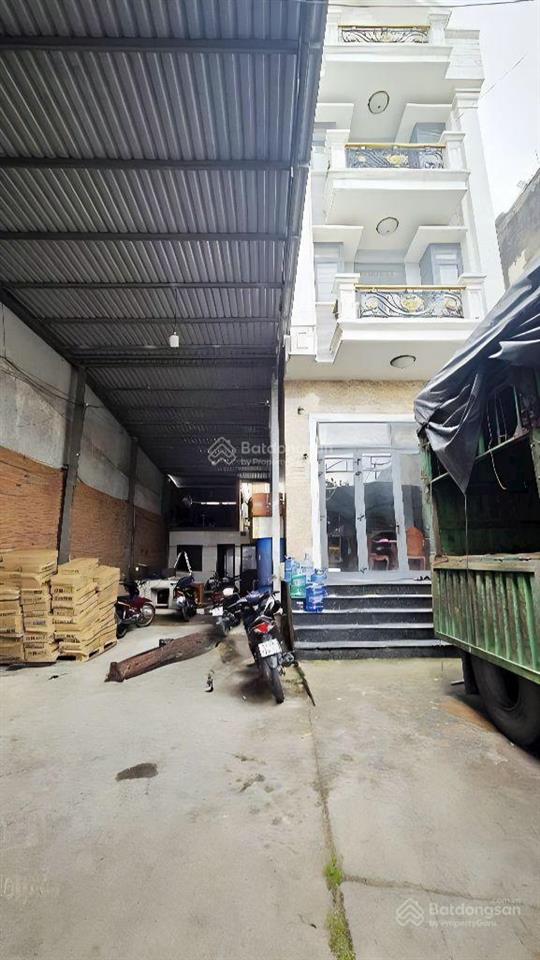 310m2, 9.2x34m, mặt tiền an dương vương, quận 6