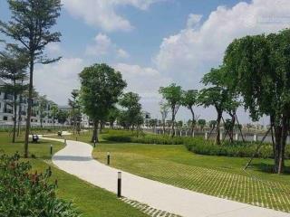 Cần bán gấp căn biệt thự nine south  góc 3 mặt tiền  192 m2  full nội thất  30 tỷ  0932 991 ***