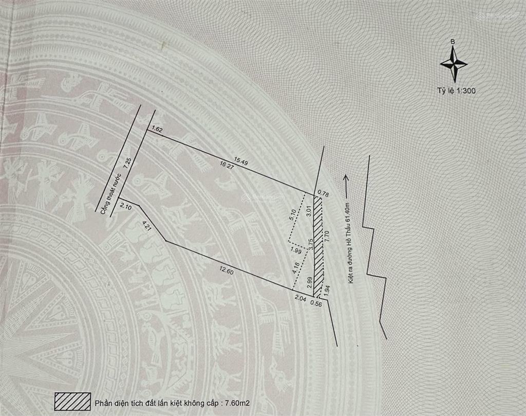 Đất kiệt ô tô đường hồ thấu (sát biển)