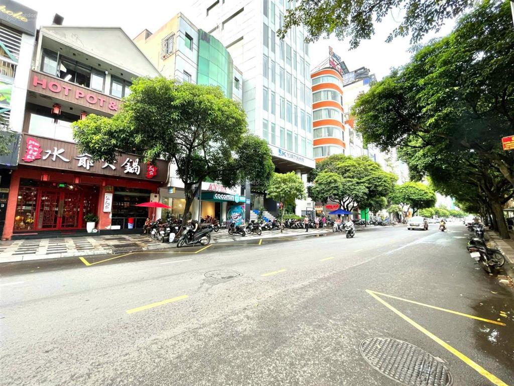 Siêu vị trí, nhà mặt tiền lê lai, quận 1  8x25m  3 tầng  hđ thuê 600tr/tháng  giá 200 tỷ