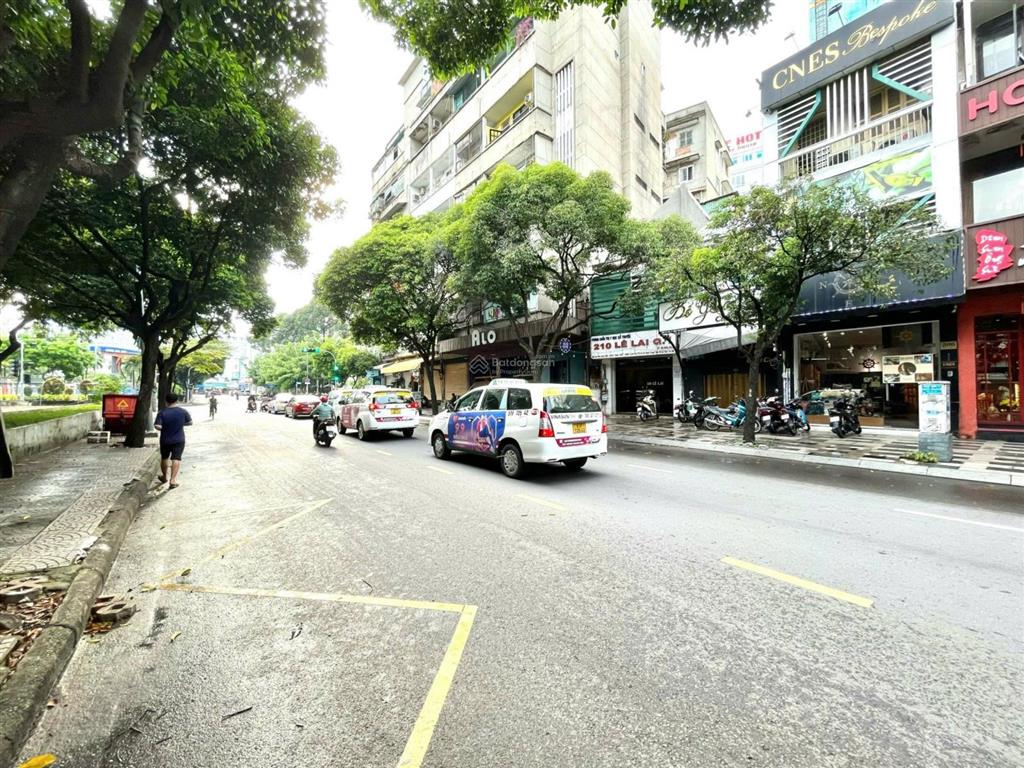 Siêu vị trí, nhà mặt tiền lê lai, quận 1  8x25m  3 tầng  hđ thuê 600tr/tháng  giá 200 tỷ