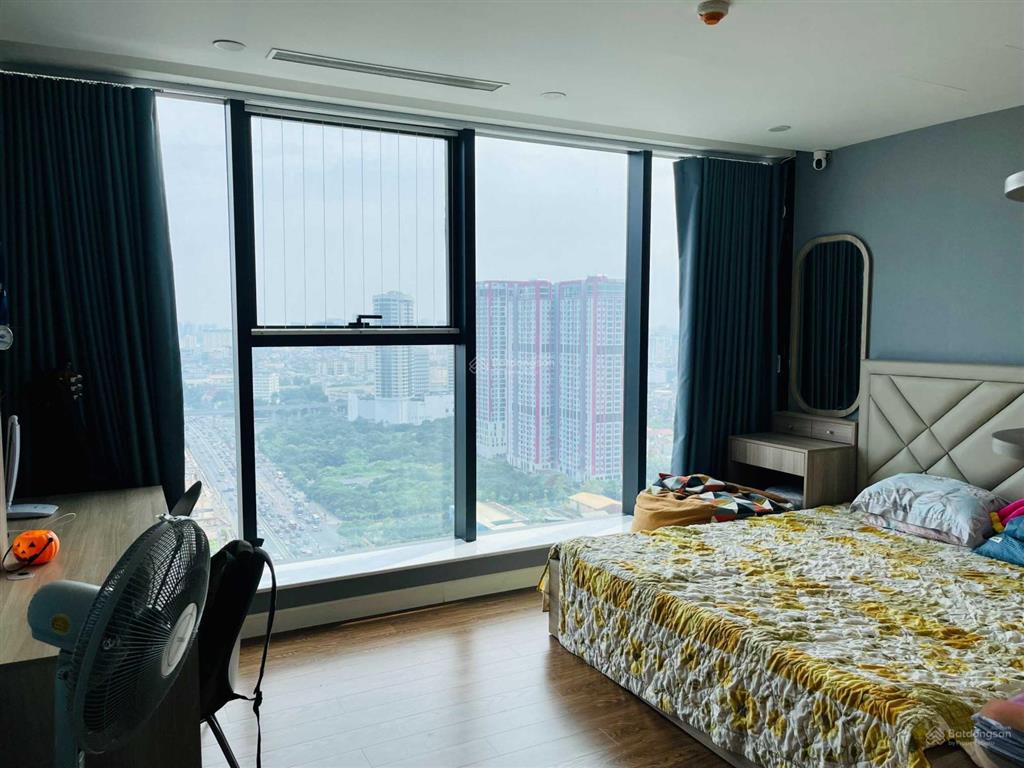 (giảm sâu 1 tỷ) căn 162m2 4pn 3wc full nội thất đẹp ở golden palace giá chỉ 60tr/m2 0961 899 ***
