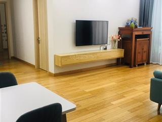 Chính chủ bán căn 103m2 3n 2wc full nội thất tầng trung đẹp ban công mát giá 7,2 tỉ   0961 899 ***