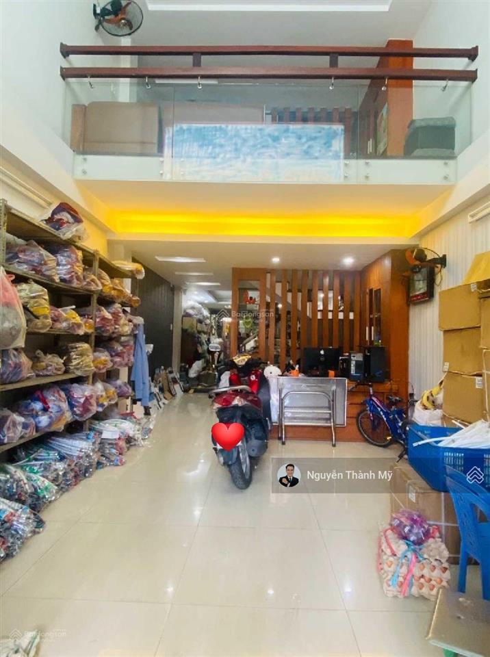 Phó giáo sư tiến sĩ bán nhà 4 tầng 4,2 x 21m gần coopmart trung chánh