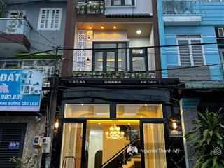 Nhà 3 tầng vip mặt tiền đường nhựa 1/ đặng thúc vịnh