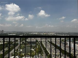 Cần bán nhanh căn chung cư 2pn view công viên hồ thoáng mát