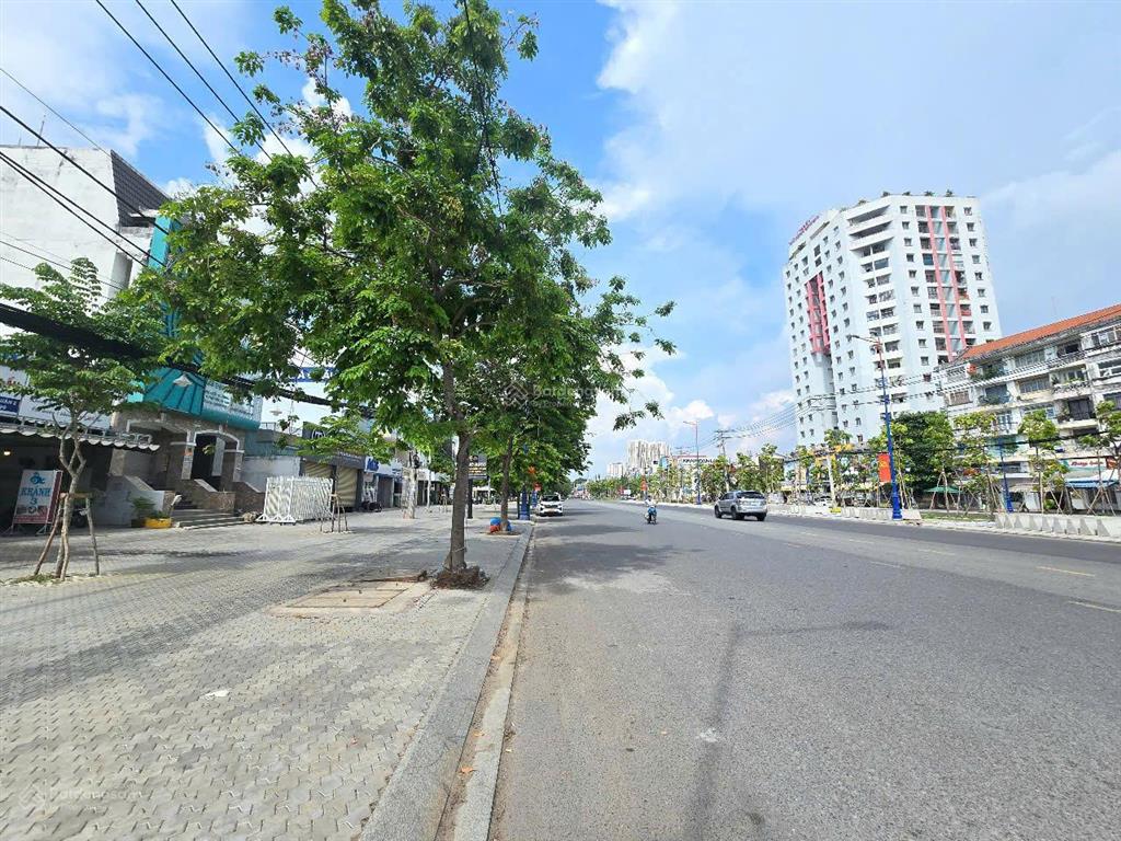 Siêu giảm giá  bán đất mt đường nơ trang long, q. bt  9x21m  đất tiện xây  giá bán 28 tỷ tl