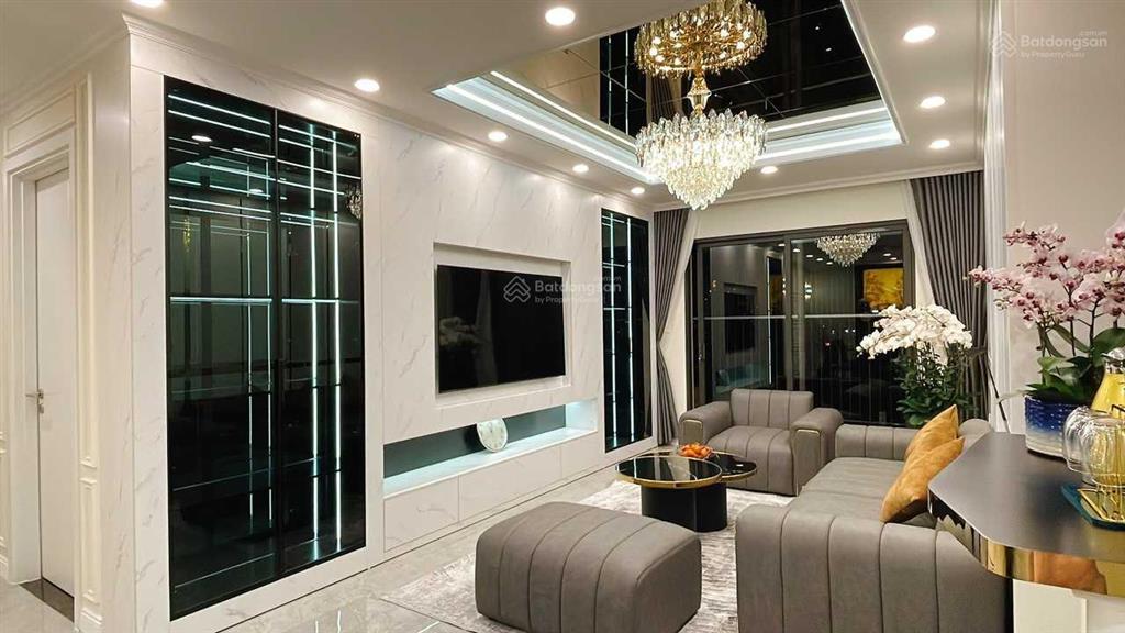 Em là lễ tân được chủ nhà gửi căn kosmo tây hồ cần chuyển nhượng (0333 259 *** zalo)