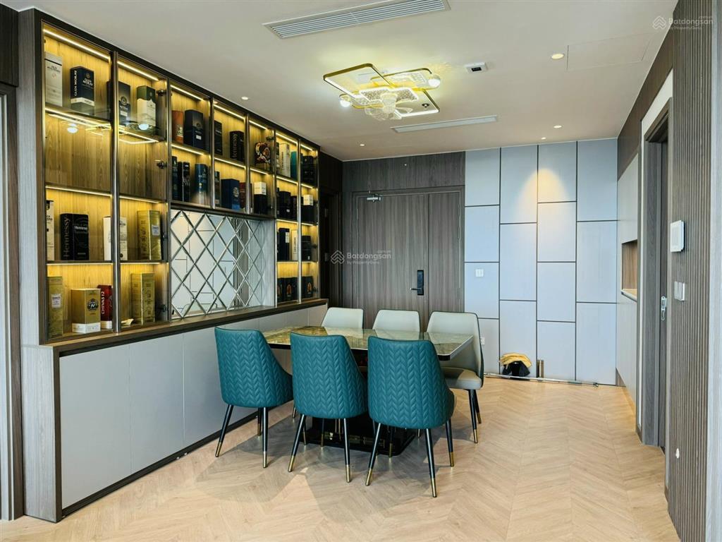 Chính chủ gửi bán căn hộ 3pn tại tòa n01t8 ngoại giao đoàn. 0333 259 ***/zalo